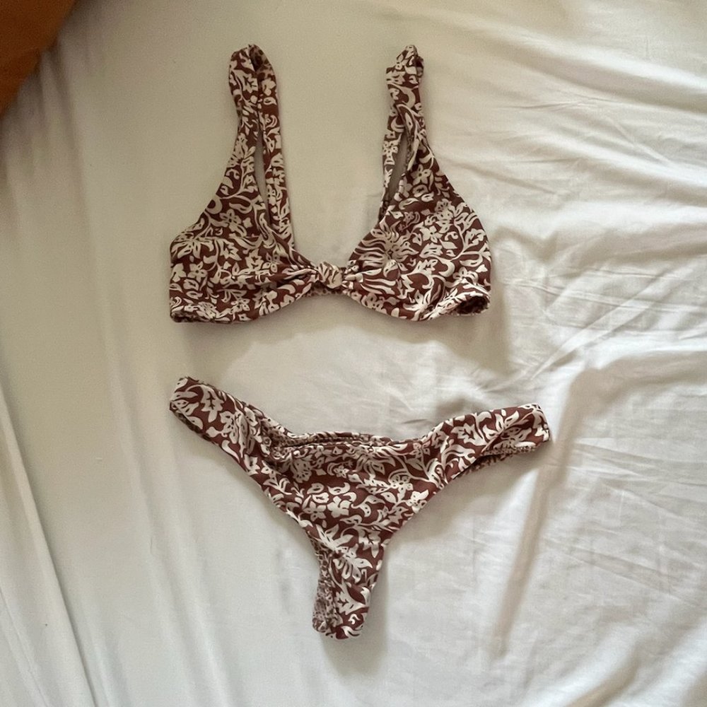 ACACIA two piece knot top BROWN bikini Size: SMALL